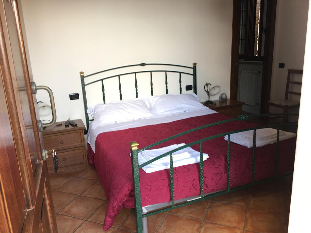 Appartamenti E Camere Il Poggio Di D'Angeli Lidia Auditore Kültér fotó