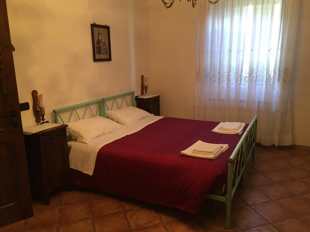 Appartamenti E Camere Il Poggio Di D'Angeli Lidia Auditore Kültér fotó