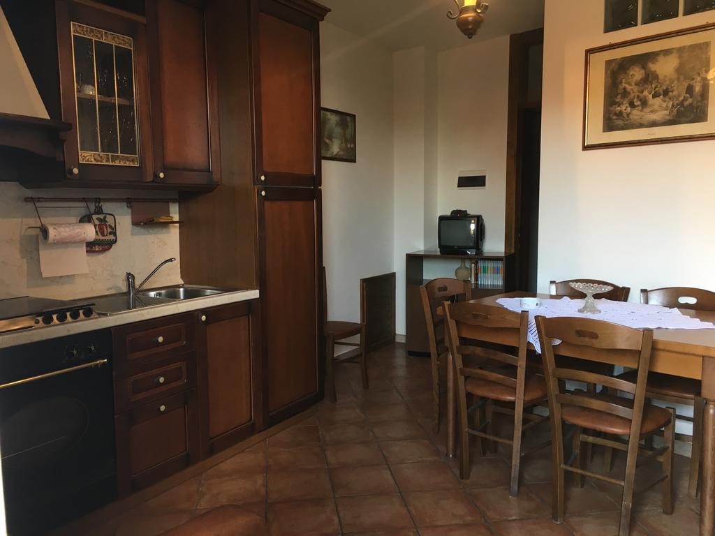 Appartamenti E Camere Il Poggio Di D'Angeli Lidia Auditore Kültér fotó