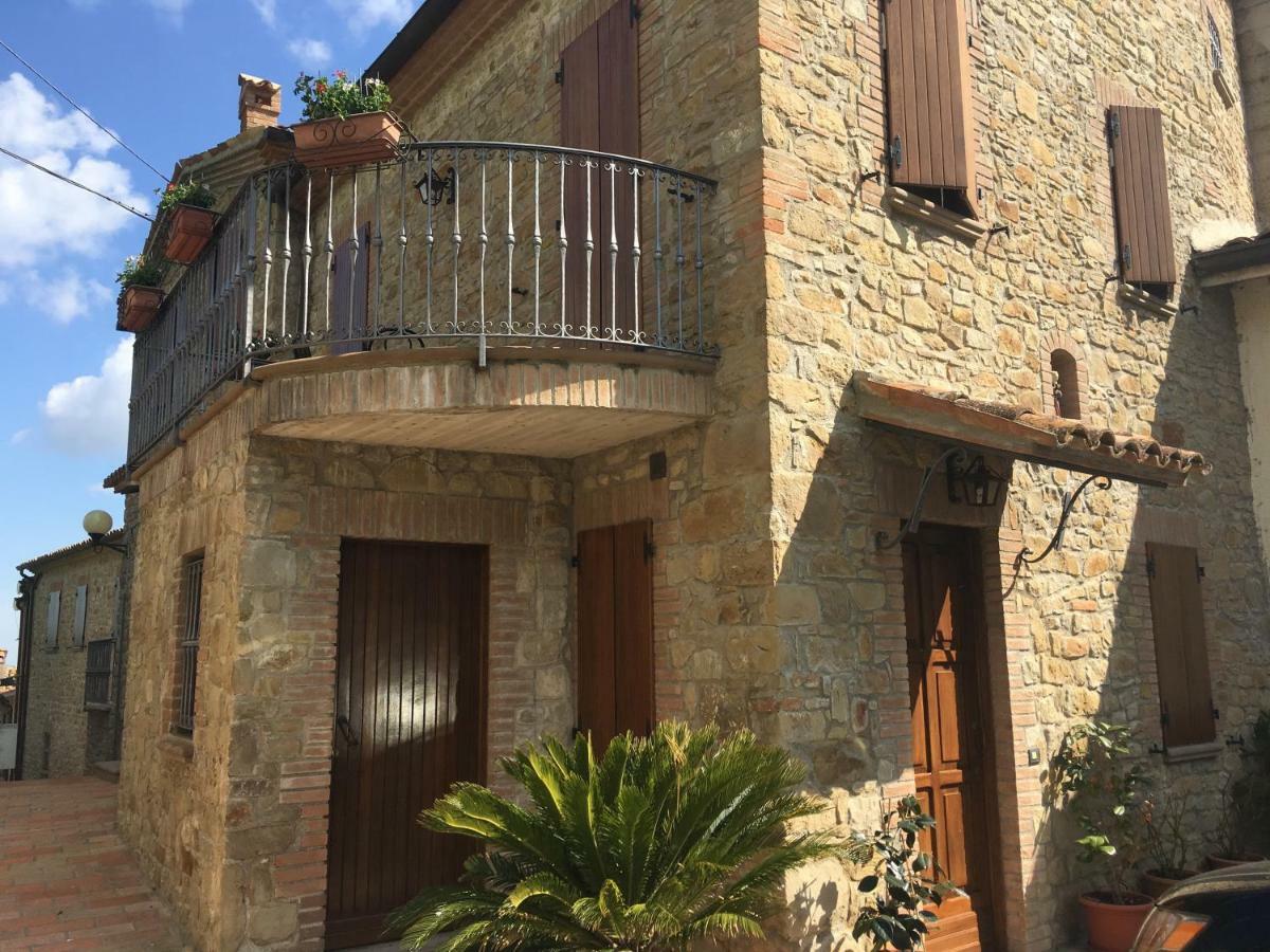 Appartamenti E Camere Il Poggio Di D'Angeli Lidia Auditore Kültér fotó